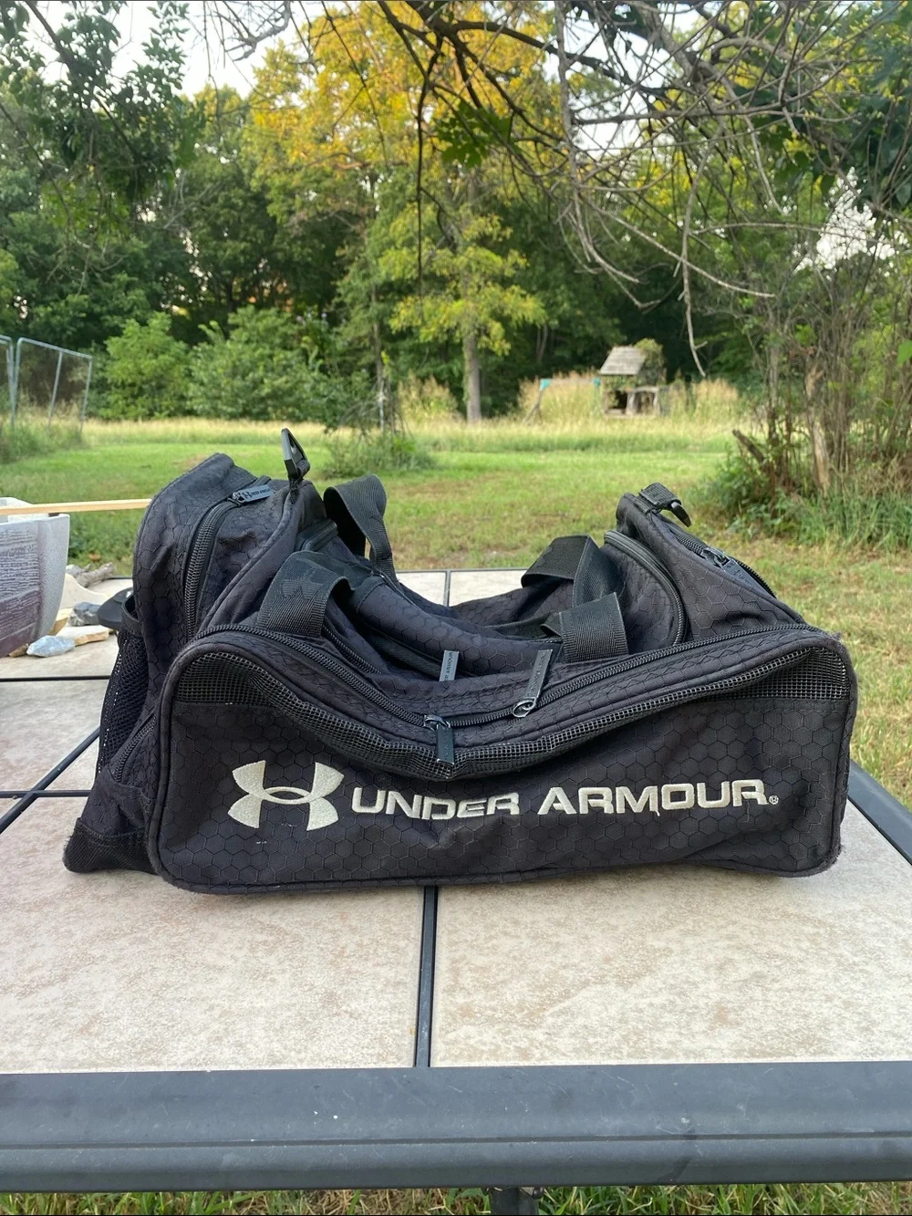 Under Armour Zone Team Duffel Bag with Logo 10 x 10 x 18  No Shoulder Strap